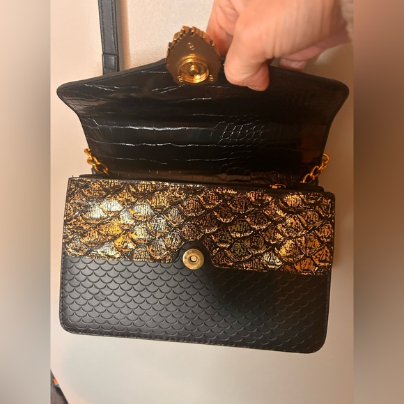 ✌️4/$20✌️ Vegan clutch / handle options - Picture 6 of 13